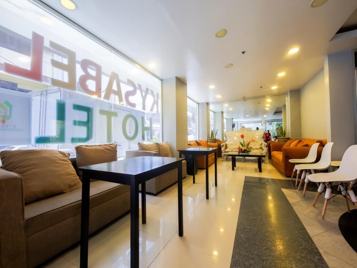 Vaccinated Staff - Oyo 837 Kysabel Hotel Paco Exterior photo