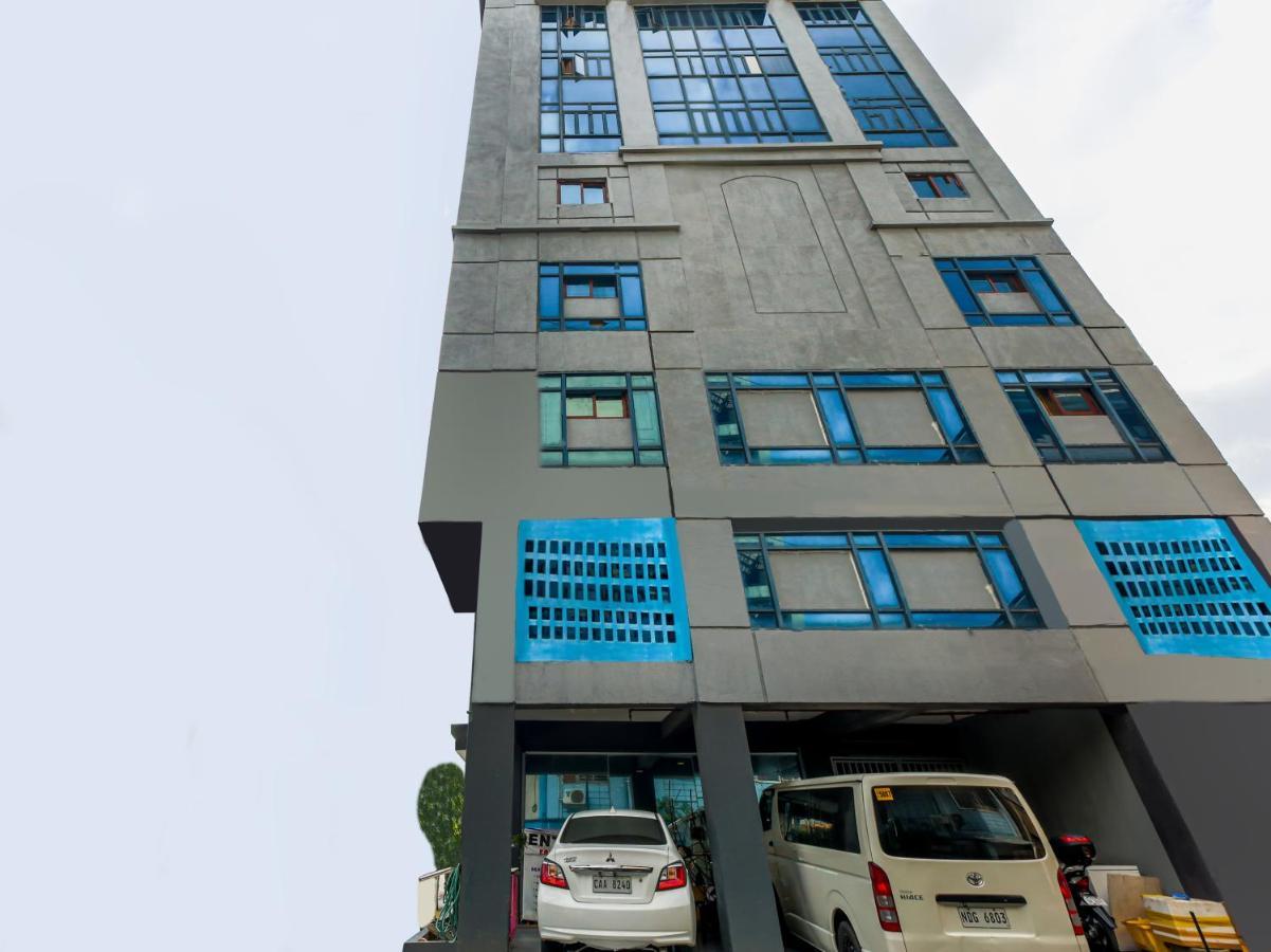 Vaccinated Staff - Oyo 837 Kysabel Hotel Paco Exterior photo